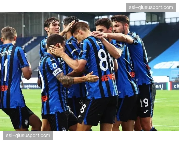 马赛球迷组织“南看台”宣布发起针对俱乐部管理层的和平抗议活动